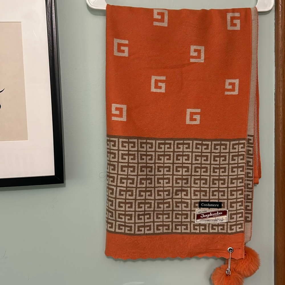 Cashmere shawl
